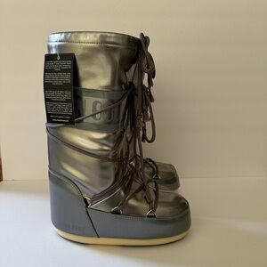 Moon Boot Vinyl Met Women's Metallic Silver Snow Boots